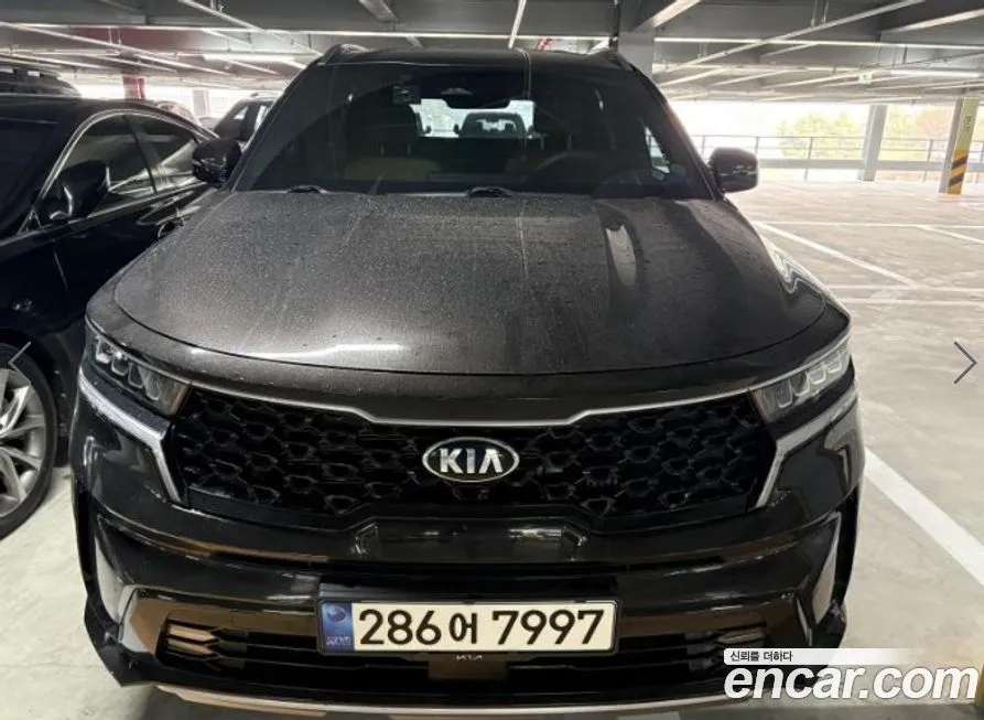 Kia Sorento — фото 1