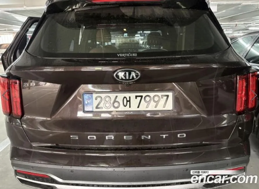 Kia Sorento — фото 4