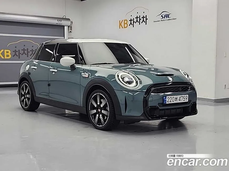 Mini Cooper 2023 из KR, фото 4