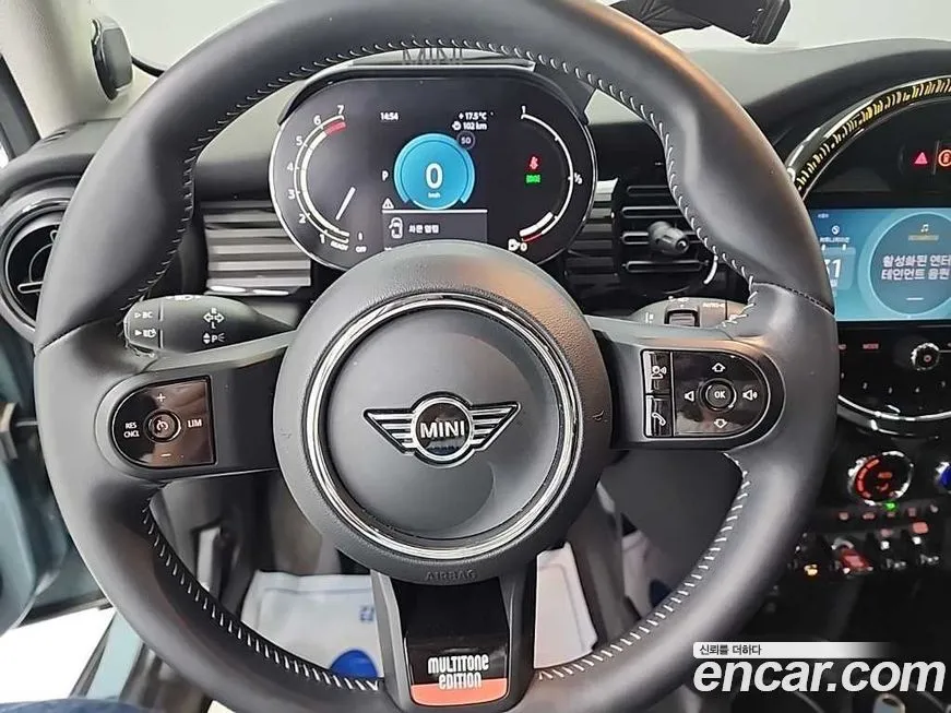 Mini Cooper 2023 из KR, фото 9