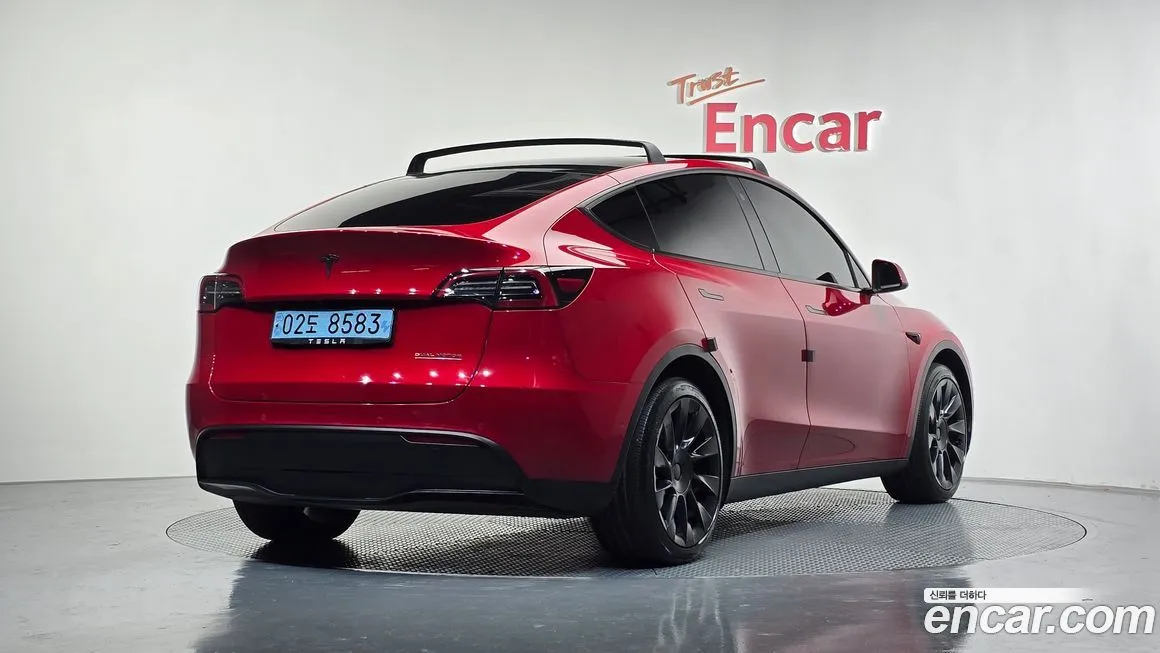 Tesla Model Y 2021 из KR, фото 2