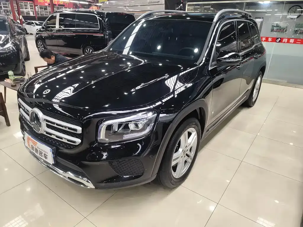 Mercedes-Benz GLB 2023 из CN, фото 1
