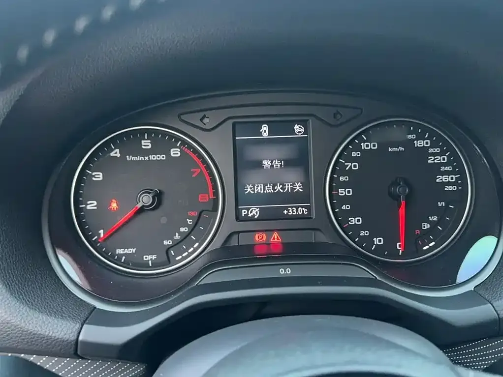 Audi Q2L 2022 из CN, фото 4