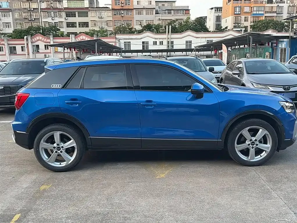 Audi Q2L 2022 из CN, фото 8