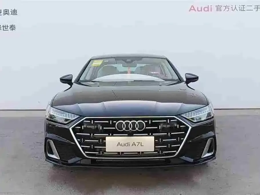 Audi A7L 2025 из CN, фото 4