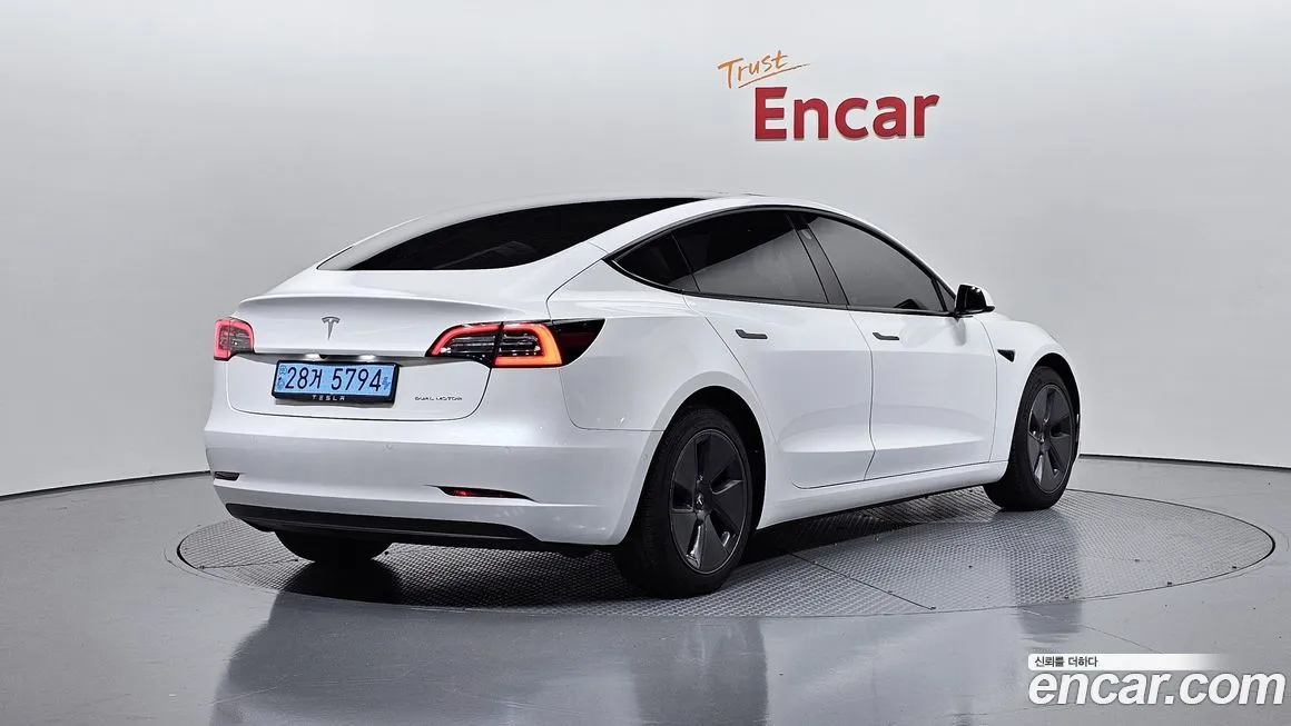 Tesla Model 3 2022 из KR, фото 2