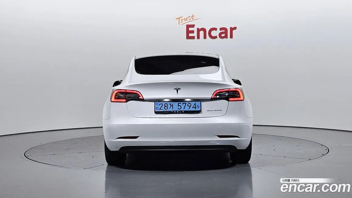Tesla Model 3 2022 из KR, фото 4
