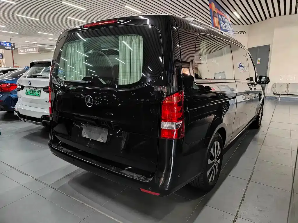 Mercedes-Benz Vito 2023 из CN, фото 4
