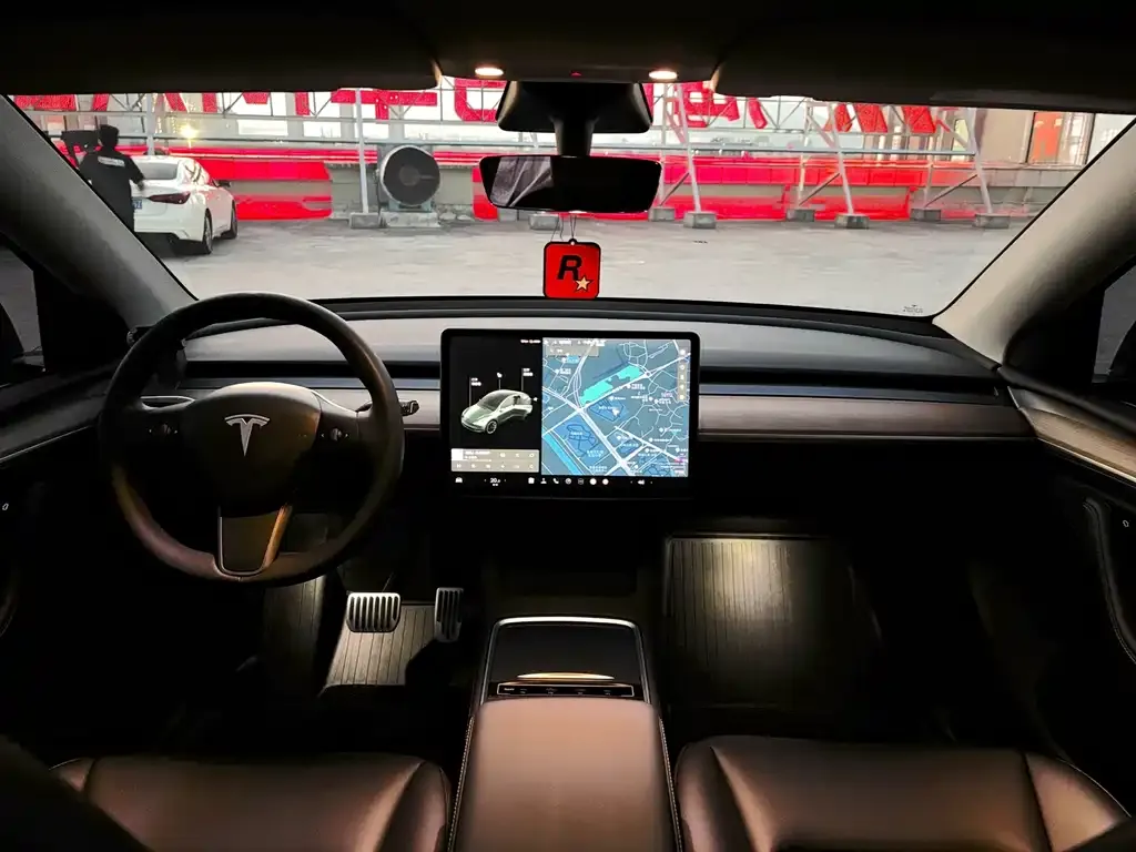 Tesla Model Y 2021 из CN, фото 5