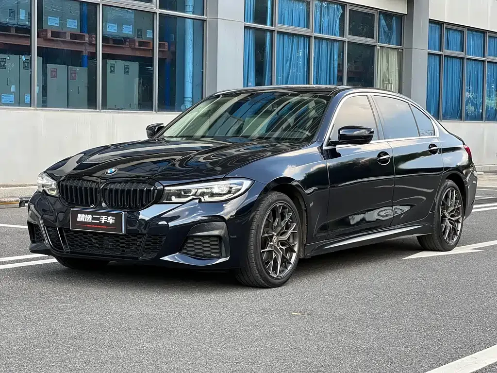 BMW 3 Series 2021 из CN, фото 1