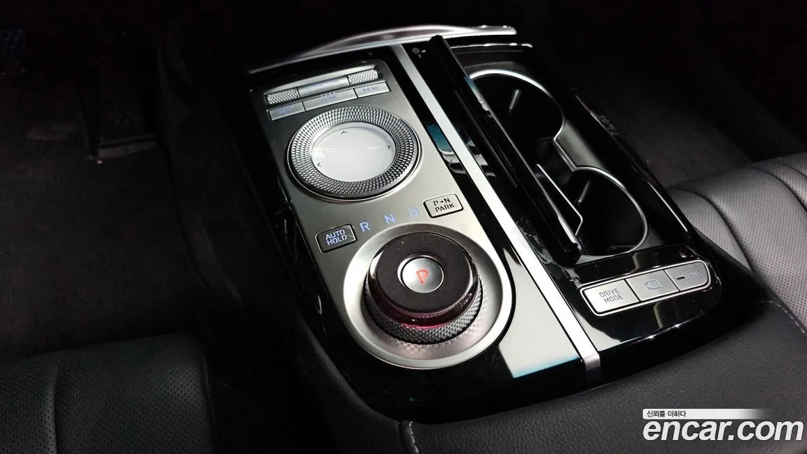 Genesis G80 — фото 9