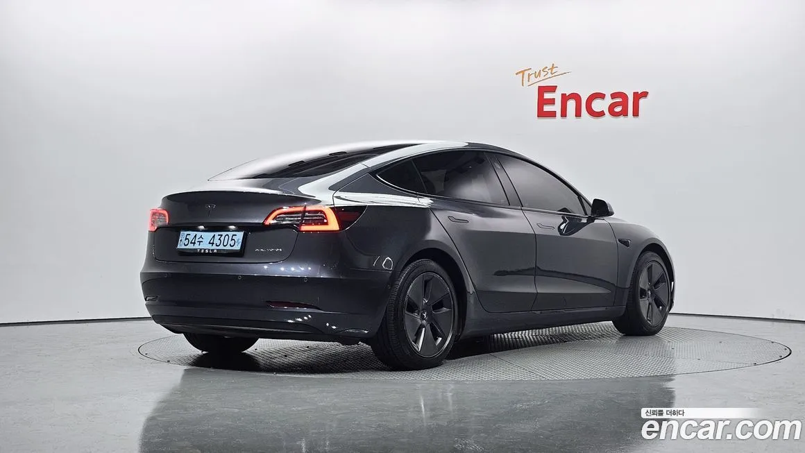 Tesla Model 3 2021 из KR, фото 2