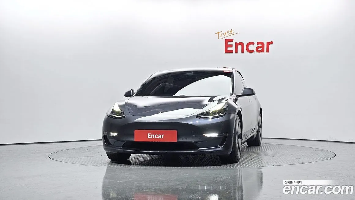 Tesla Model 3 2021 из KR, фото 3