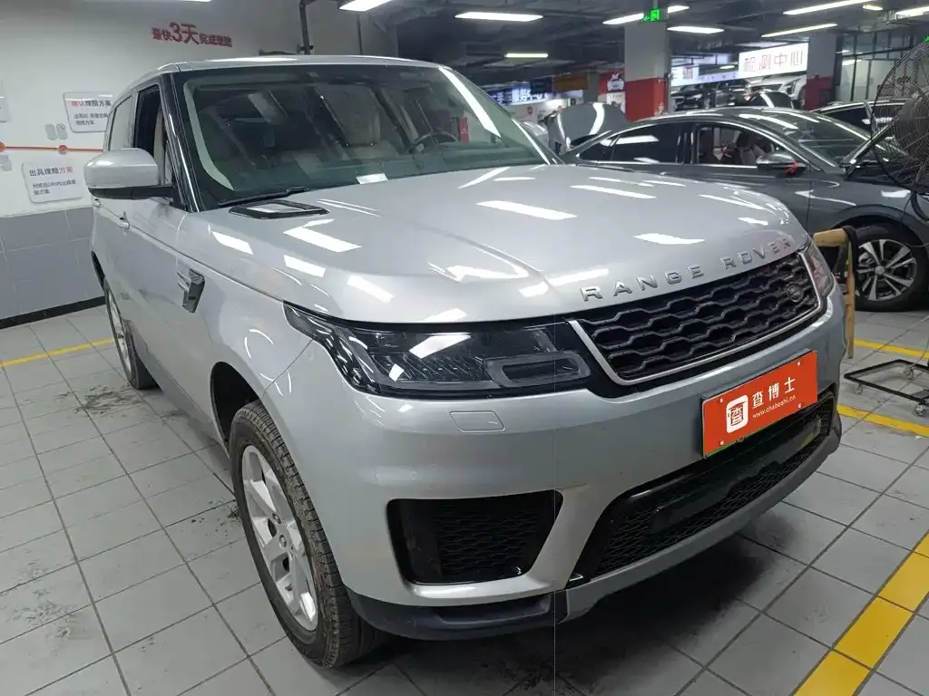 Land Rover Sport PHEV 2021 из CN, фото 5