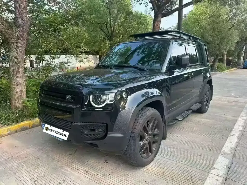 Land Rover Defender 2023 из CN, фото 1