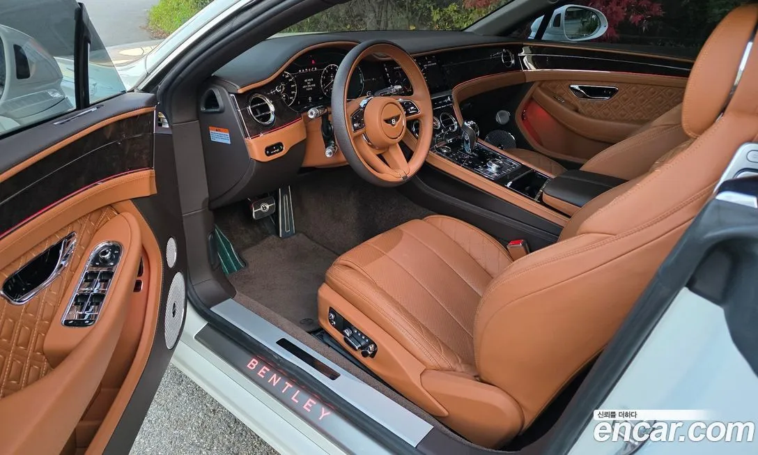 Bentley Continental — фото 6