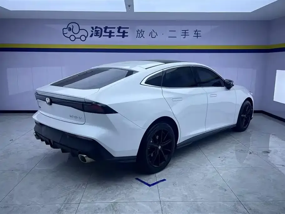 Changan UNI-V 2024 из CN, фото 3