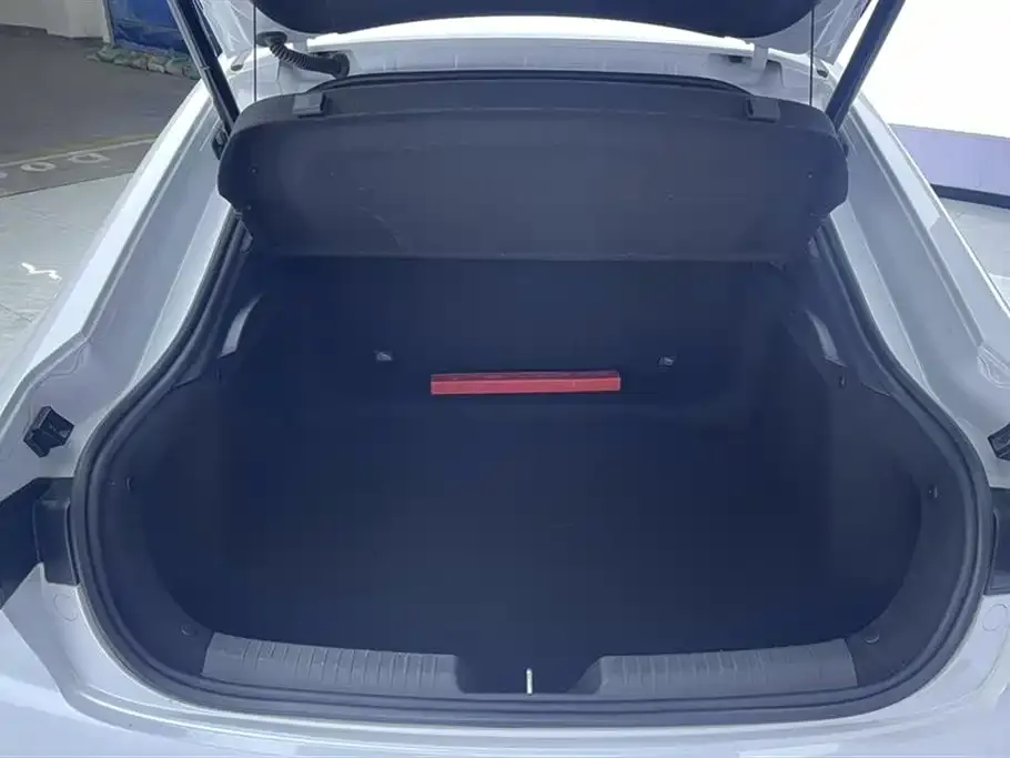 Changan UNI-V 2024 из CN, фото 4