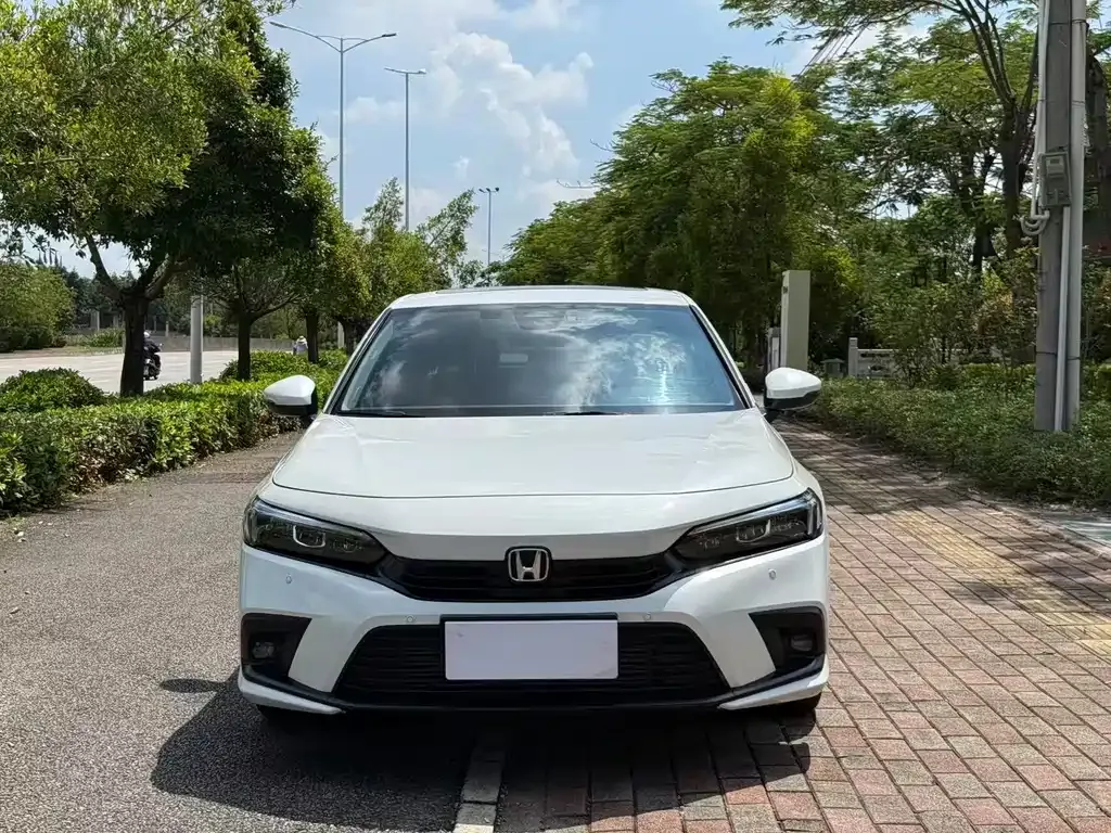 Honda Civic 2023 из CN, фото 2