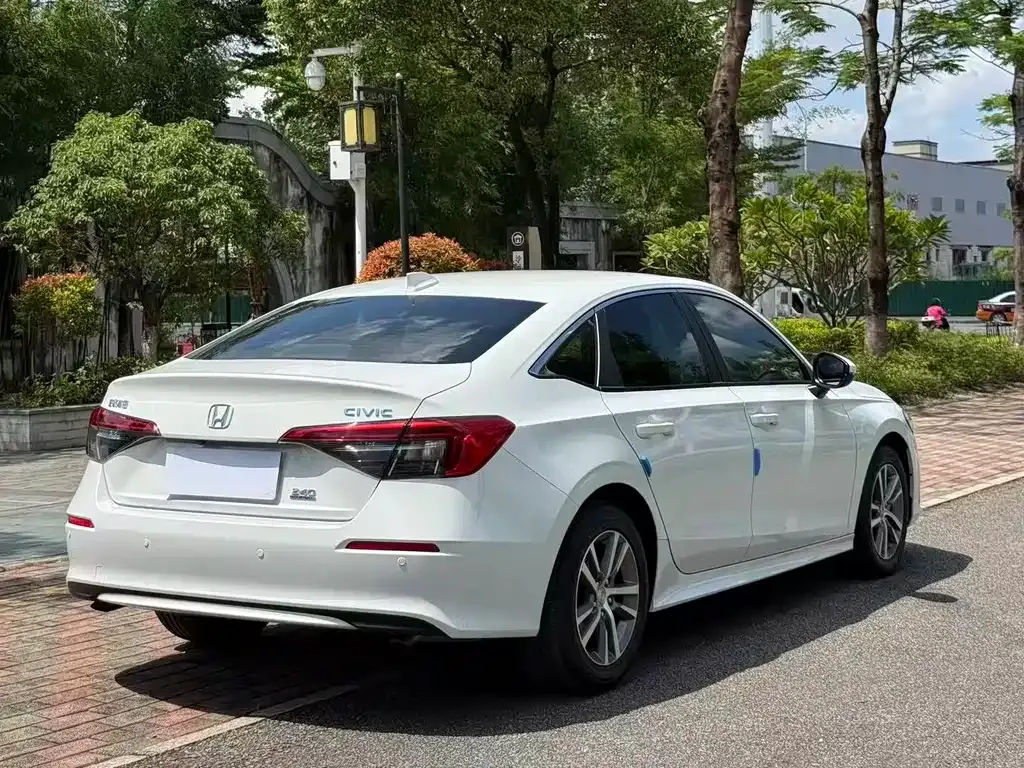 Honda Civic 2023 из CN, фото 7