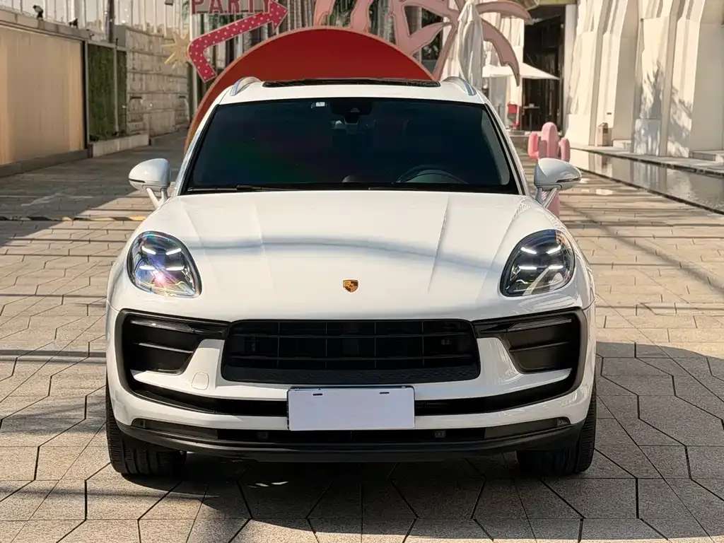 Porsche Macan 2023 из CN, фото 2