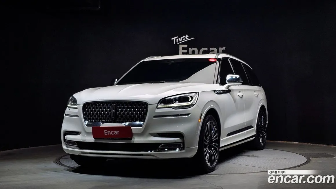 Lincoln Aviator — фото 1