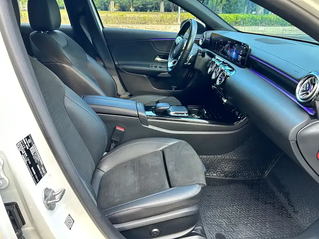 Mercedes-Benz A-Class 2021 из CN, фото 5