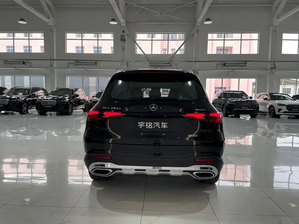 Mercedes-Benz GLC 2024 из CN, фото 4