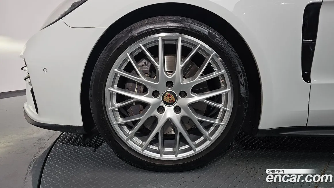 Porsche Panamera 2021 из KR, фото 5