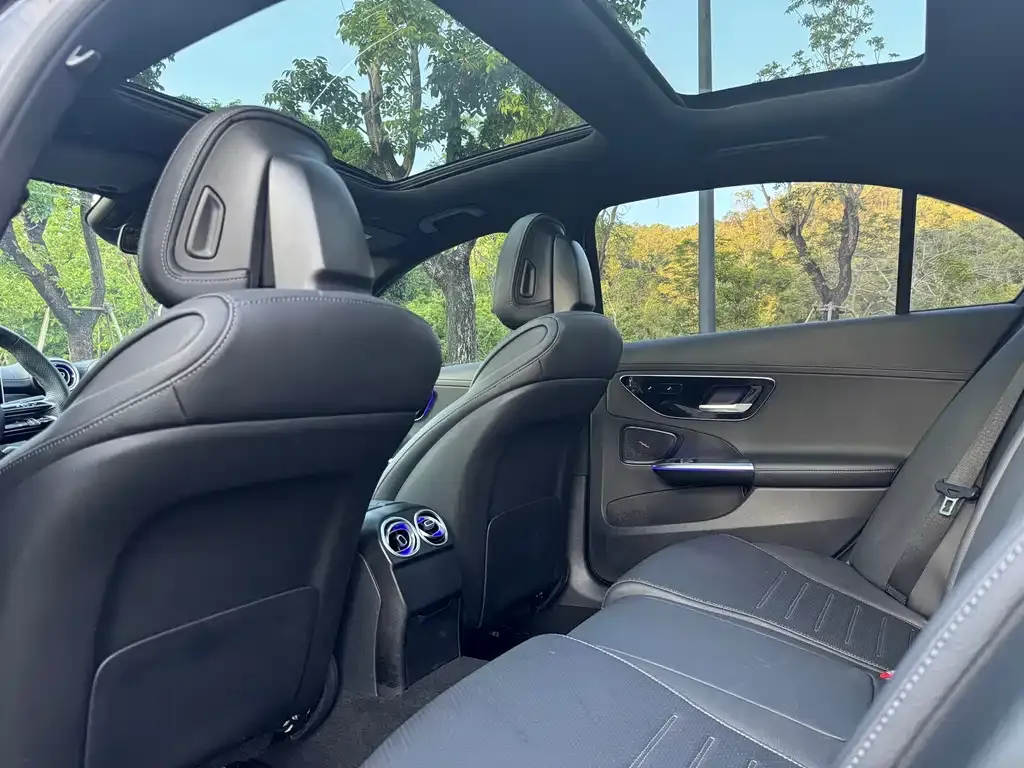Mercedes-Benz C-Class 2023 из CN, фото 6