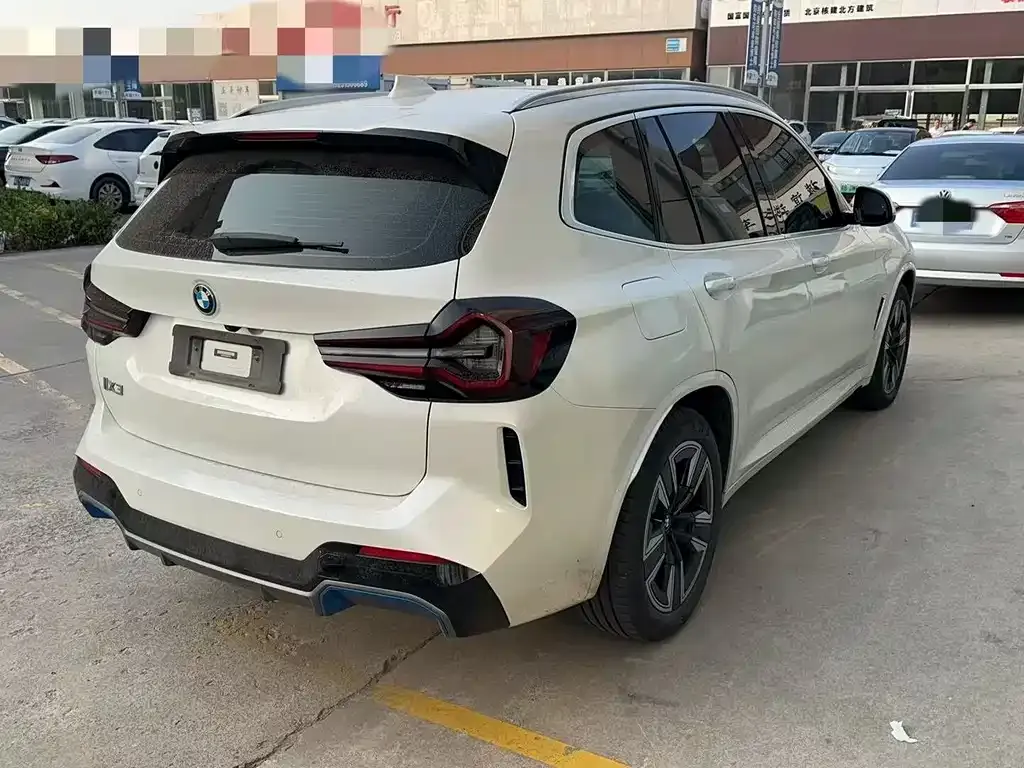 BMW iX3 2023 из CN, фото 6