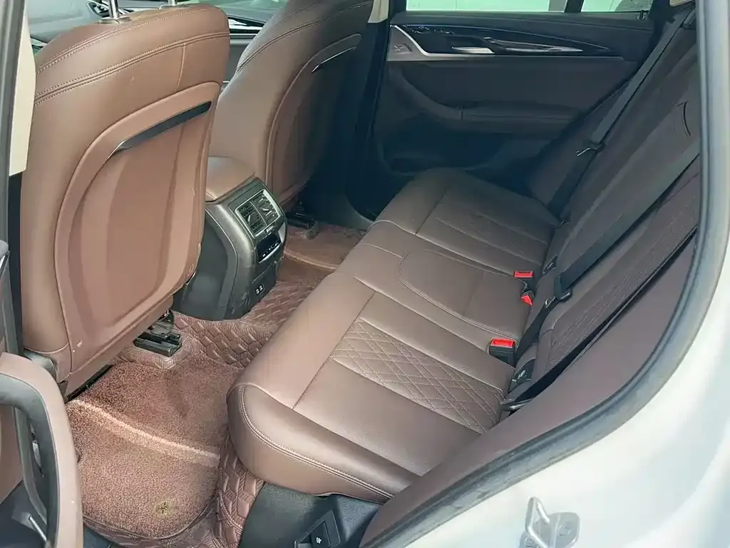 BMW iX3 2023 из CN, фото 9