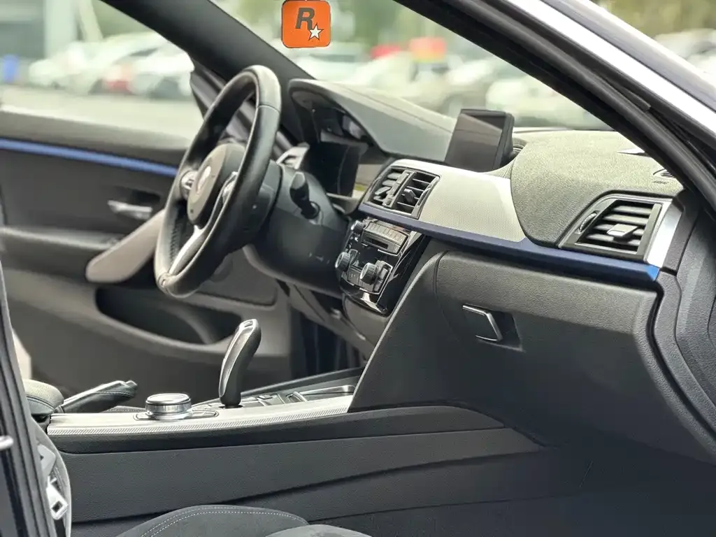 BMW 4 Series 2021 из CN, фото 10