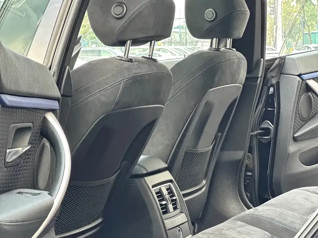 BMW 4 Series 2021 из CN, фото 8