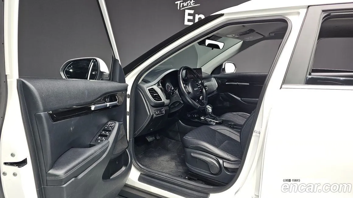 Kia Seltos 2023 из KR, фото 10