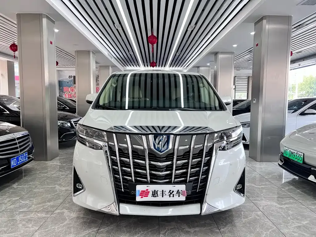 Toyota Alphard 2023 из CN, фото 2