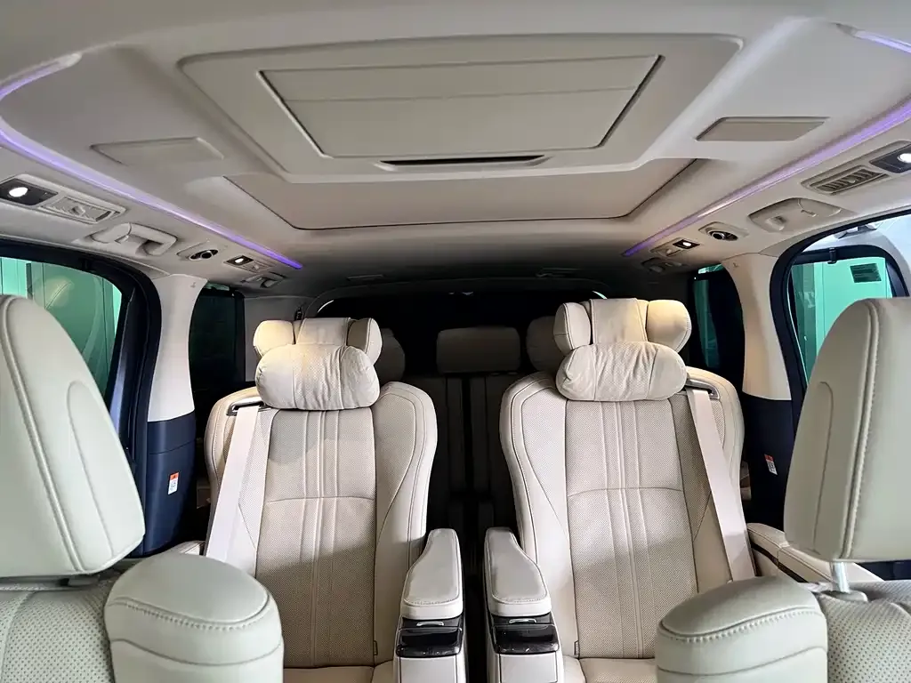 Toyota Alphard 2023 из CN, фото 7