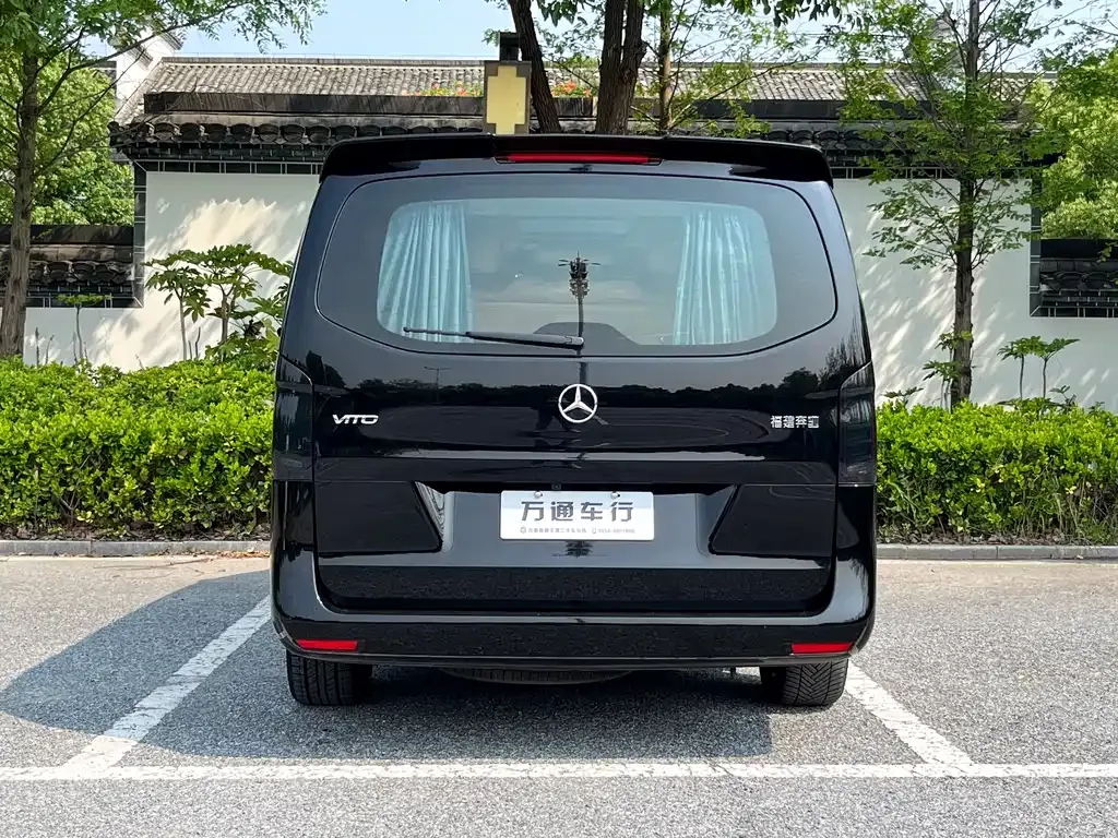 Mercedes-Benz Vito 2023 из CN, фото 5