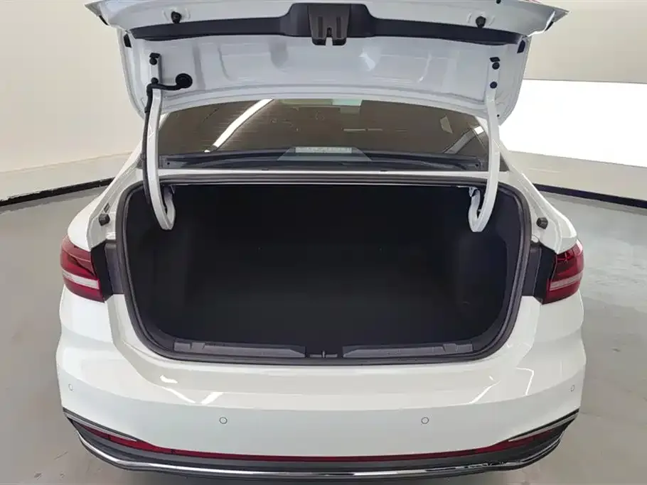 Volkswagen Lavida 2024 из CN, фото 4
