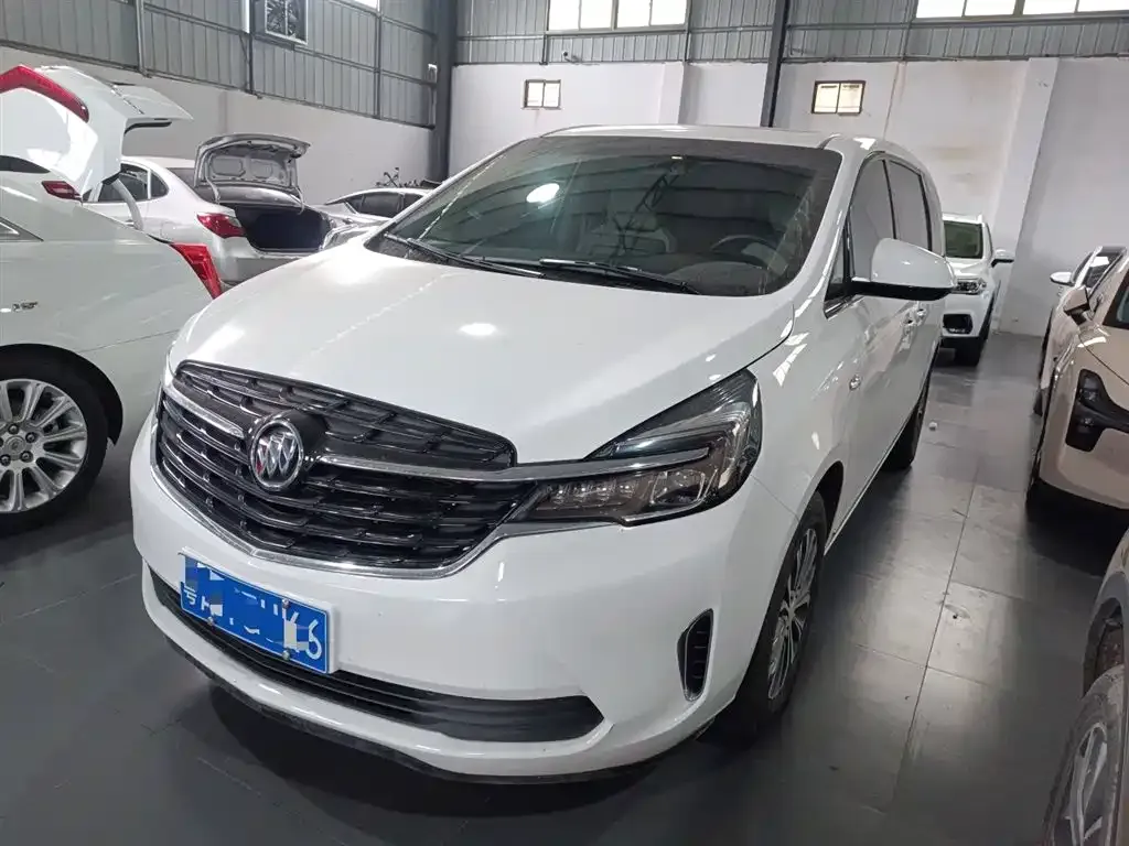 Buick GL8 2022 из CN, фото 1