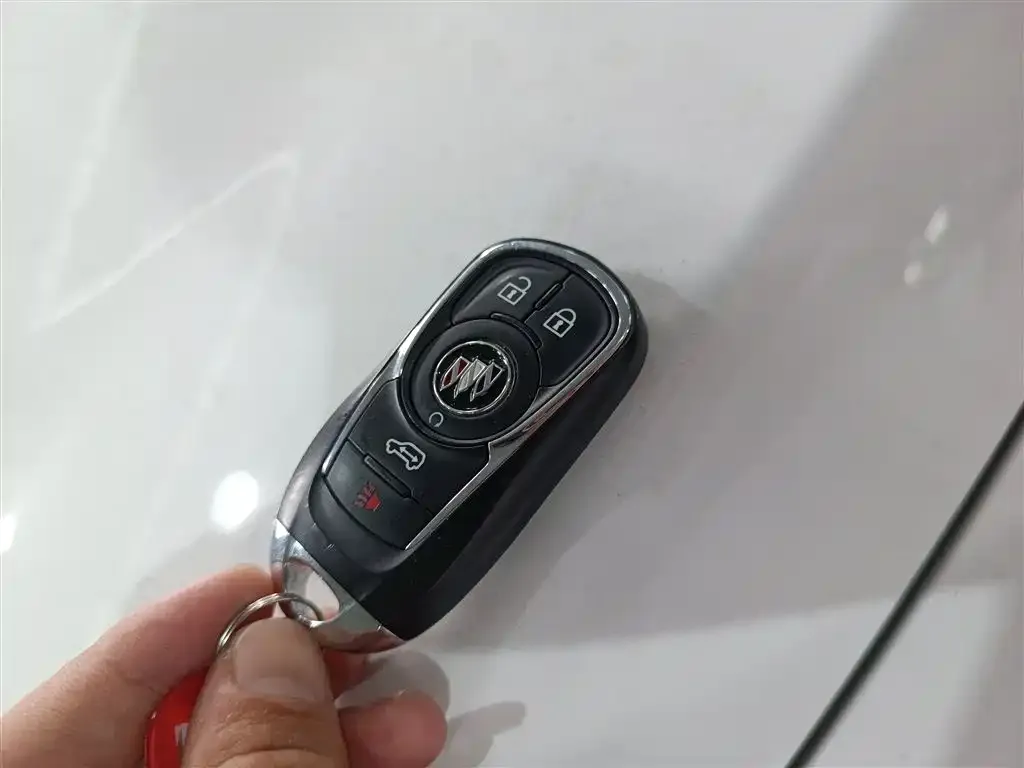 Buick GL8 2022 из CN, фото 9