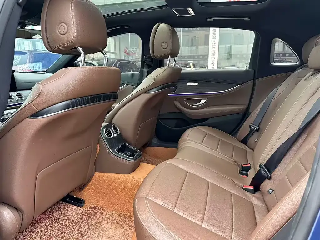 Mercedes-Benz E-Class 2023 из CN, фото 6