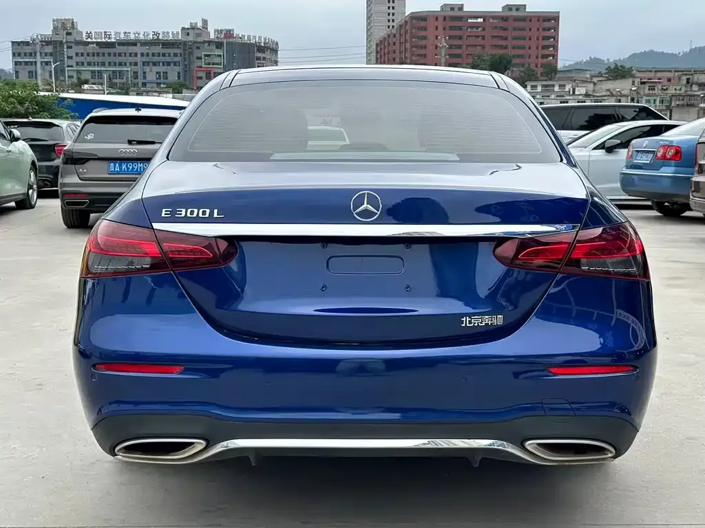 Mercedes-Benz E-Class 2023 из CN, фото 7
