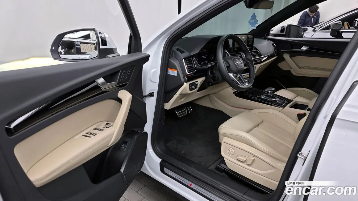 Audi Q5 2021 из KR, фото 10