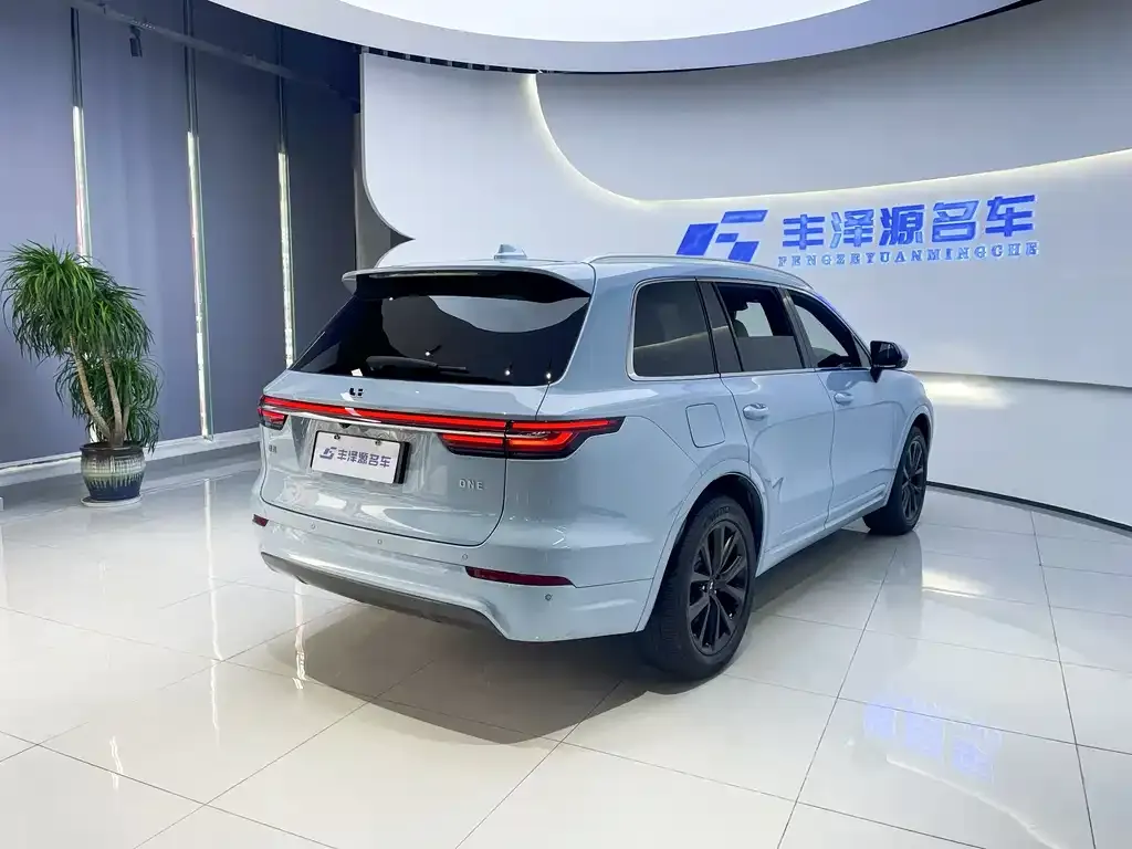 Li Auto ONE 2021 из CN, фото 2