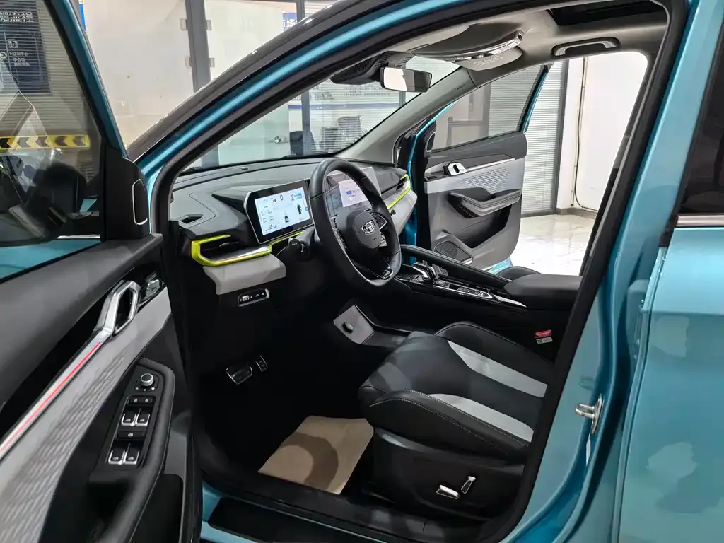 Geely Binyue 2023 из CN, фото 8