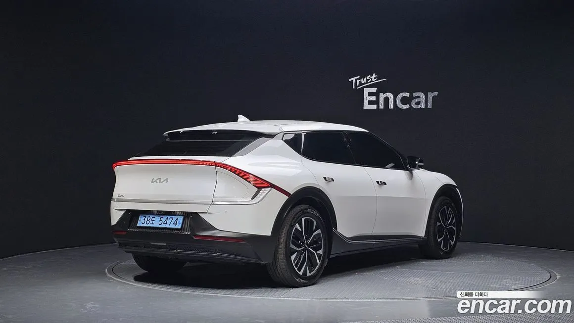 Kia EV6 — фото 2