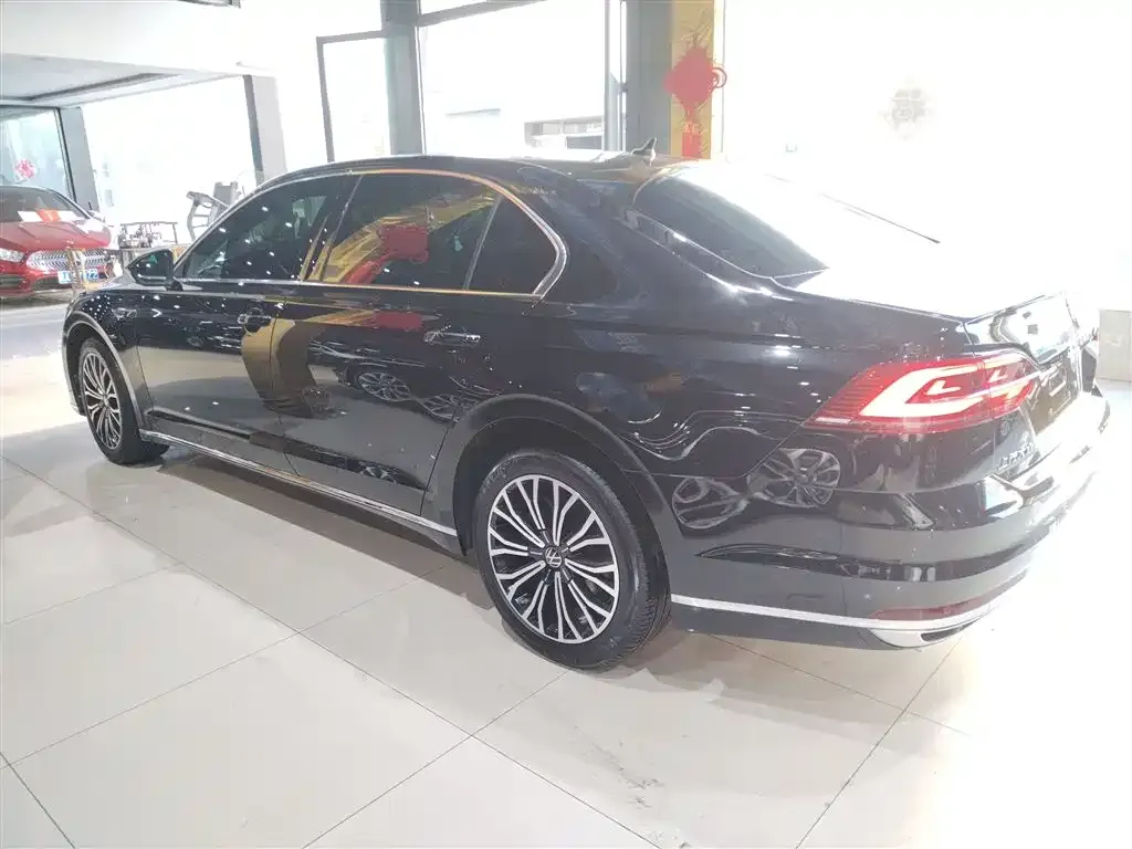 Volkswagen Phideon 2022 из CN, фото 5
