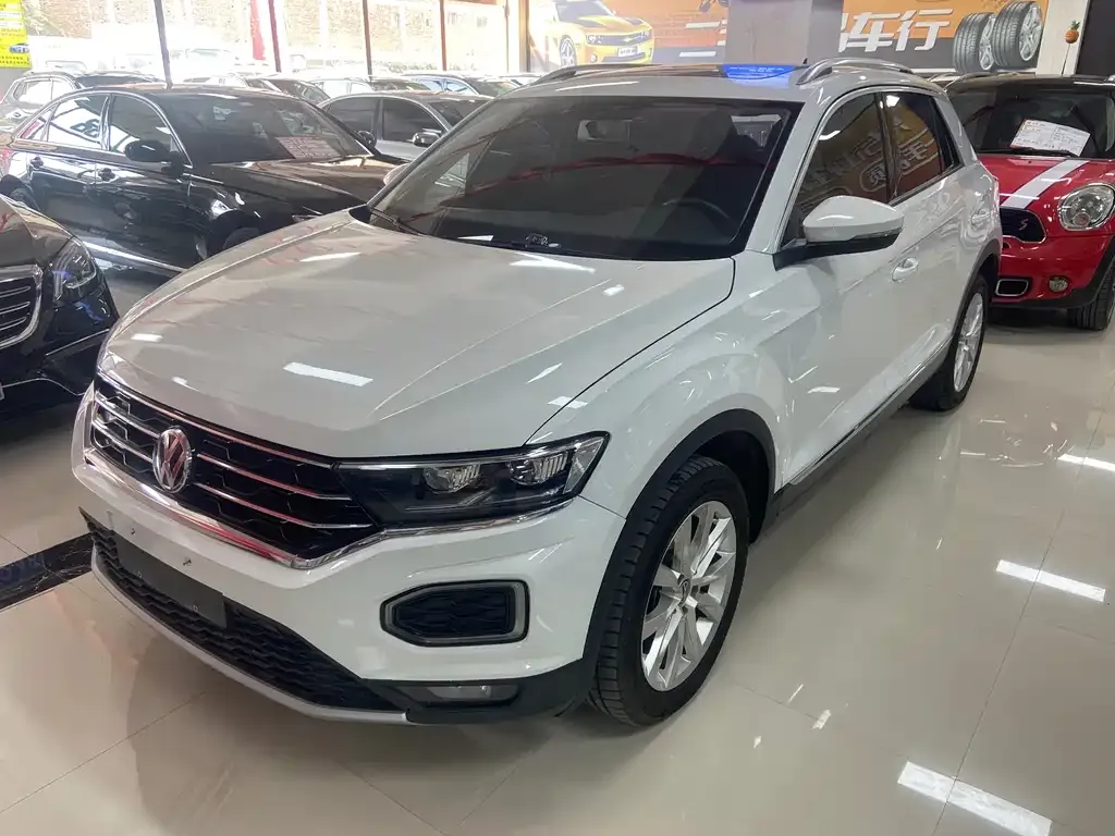 Volkswagen T-Roc 2021 из CN, фото 1