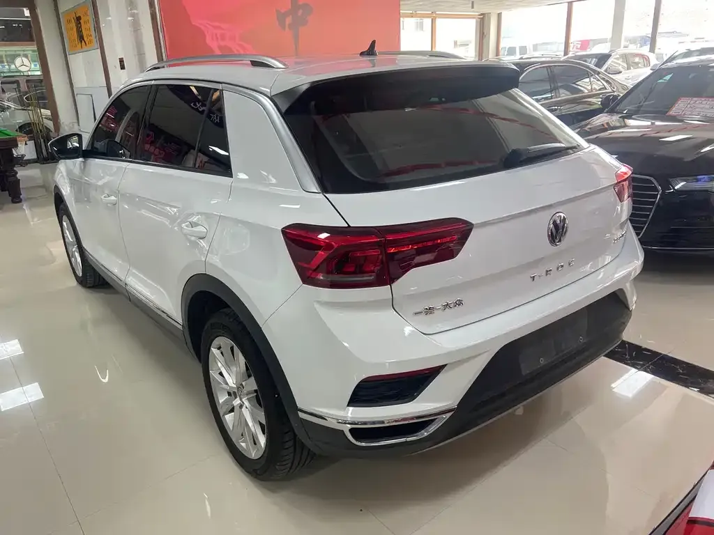 Volkswagen T-Roc 2021 из CN, фото 4